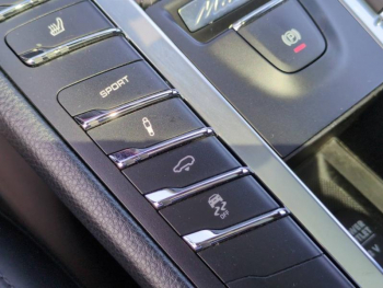 Photo 26 du bon plan PORSCHE Macan 3.0 V6 258ch S Diesel PDK occasion à 34900 €