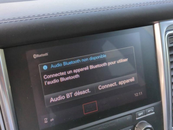 Photo 35 du bon plan PORSCHE Macan 3.0 V6 258ch S Diesel PDK occasion à 34900 €