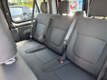 Photo 7 du bon plan NISSAN Primastar Combi L1H1 3t0 2.0 dCi 150ch S/S Acenta occasion à 25990 €