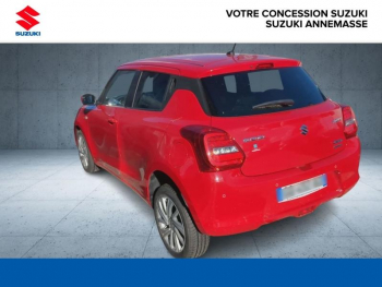 Photo 2 du bon plan SUZUKI Swift 1.2 Dualjet Hybrid 83ch Privilège AllGrip occasion à 15900 €
