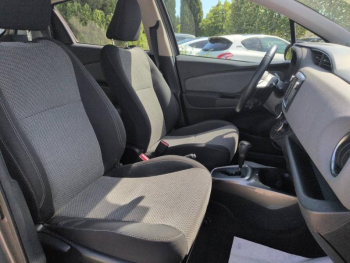 Photo 12 du bon plan TOYOTA Yaris HSD 100h Dynamic 5p occasion à 11200 €