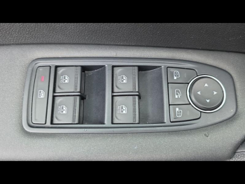 Photo 16 du bon plan RENAULT Captur 1.0 Eco-G 100ch Evolution occasion à 14900 €