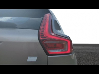 Photo 12 du bon plan VOLVO XC40 Recharge 231ch Start EDT occasion à 23990 €