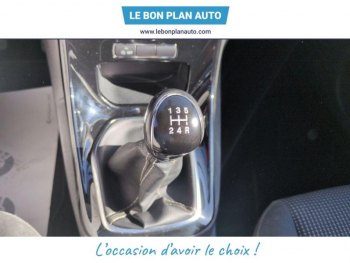 Photo 16 du bon plan FORD Fiesta 1.0 EcoBoost 100ch Stop&Start Titanium 5p occasion à 7690 €
