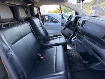 Photo 10 du bon plan OPEL Vivaro Fg VUL L2 Augmenté 2.0 D 180ch Pack Business BVA8 occasion à 21590 €