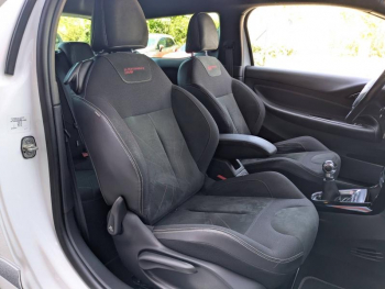 Photo 15 du bon plan DS DS 3 PureTech 110ch Performance Line moteur 26261 kms facture Ds occasion à 9900 €