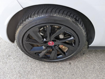 Photo 20 du bon plan DS DS 3 PureTech 110ch Performance Line moteur 26261 kms facture Ds occasion à 9900 €