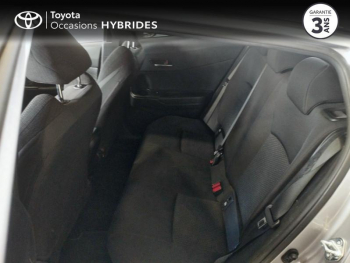 Photo 12 du bon plan TOYOTA C-HR 122h Design 2WD E-CVT RC18 occasion à 18990 €
