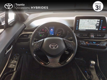 Photo 15 du bon plan TOYOTA C-HR 122h Design 2WD E-CVT RC18 occasion à 18990 €
