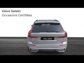 Photo 4 du bon plan VOLVO XC60 T6 Hybride Rechargeable 253 + 145ch Plus Style Dark Geartronic 8 AWD occasion à 66900 €