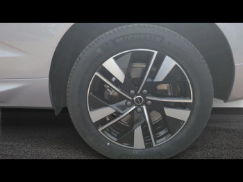 Photo 20 du bon plan VOLVO XC60 T6 Hybride Rechargeable 253 + 145ch Plus Style Dark Geartronic 8 AWD occasion à 66900 €