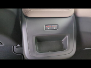 Photo 22 du bon plan VOLVO XC60 T6 Hybride Rechargeable 253 + 145ch Plus Style Dark Geartronic 8 AWD occasion à 66900 €