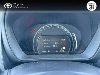 Photo 14 du bon plan TOYOTA Aygo X 1.0 VVT-i 72ch Active Business occasion à 12290 €