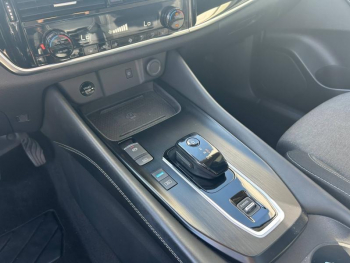 Photo 18 du bon plan NISSAN Qashqai e-POWER 190ch N-Connecta 2022 occasion à 24190 €