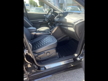 Photo 12 du bon plan FORD Kuga 1.5 Flexifuel-E85 150ch Stop&Start Vignale 170g 4x2 Euro6.2 occasion à 17900 €