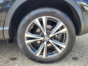Photo 8 du bon plan NISSAN Qashqai 1.6L DIG-T 163ch N-Connecta occasion à 13790 €