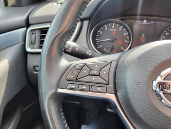 Photo 22 du bon plan NISSAN Qashqai 1.6L DIG-T 163ch N-Connecta occasion à 13790 €