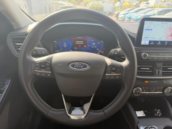Photo 15 du bon plan FORD Kuga 2.5 Duratec 190ch FHEV E85 Vignale BVA occasion à 28490 €