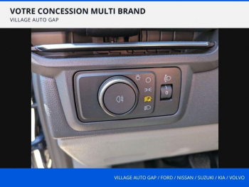 Photo 14 du bon plan FORD Transit Custom Fg VUL 320 L2H1 2.0 EcoBlue 136ch Limited BVA8 occasion à 39980 €