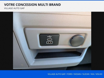 Photo 19 du bon plan FORD Transit Custom Fg VUL 320 L2H1 2.0 EcoBlue 136ch Limited BVA8 occasion à 39980 €