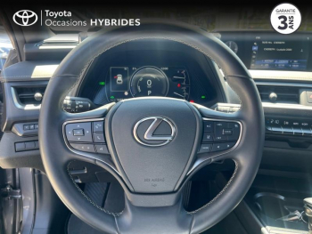 Photo 20 du bon plan LEXUS UX 250h 2WD Premium Edition MY21 occasion à 24290 €