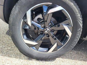 Photo 9 du bon plan NISSAN Juke 1.6 Hybrid 143ch N-Connecta 2023 occasion à 20390 €