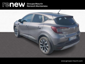Photo 7 du bon plan RENAULT Captur 1.6 E-Tech hybride 145ch Evolution occasion à 18490 €
