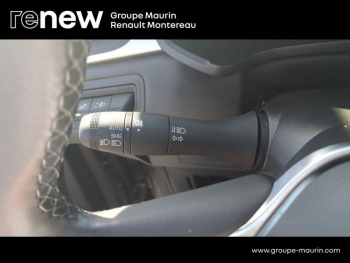 Photo 21 du bon plan RENAULT Captur 1.6 E-Tech hybride 145ch Evolution occasion à 18490 €