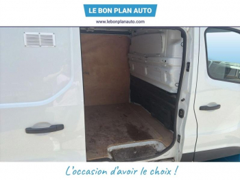 Photo 17 du bon plan RENAULT Trafic Fg VUL L1H1 1000 1.6 dCi 120ch Grand Confort Euro6 occasion à 14490 €