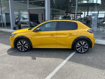 Photo 7 du bon plan PEUGEOT 208 1.2 PureTech 130ch S&S GT Line EAT8 7cv occasion à 11990 €