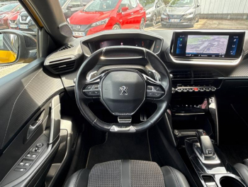 Photo 11 du bon plan PEUGEOT 208 1.2 PureTech 130ch S&S GT Line EAT8 7cv occasion à 11990 €