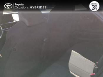 Photo 12 du bon plan TOYOTA C-HR 1.8 Hybride 140ch Graphic MY26 occasion à 33390 €