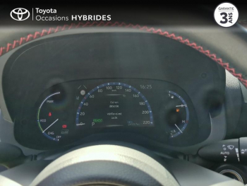 Photo 14 du bon plan TOYOTA Yaris Cross 116h GR Sport MY22 occasion à 24490 €