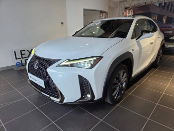 Photo 3 du bon plan LEXUS UX 250h 2WD F SPORT MY19 occasion à 23990 €