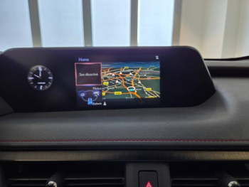Photo 6 du bon plan LEXUS UX 250h 2WD F SPORT MY19 occasion à 23990 €