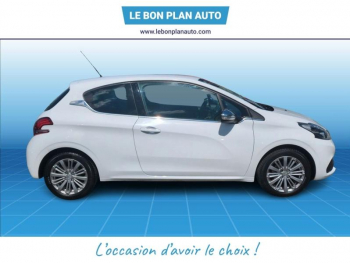 Photo 5 du bon plan PEUGEOT 208 1.2 PureTech 82ch Allure 3p occasion à 5290 €