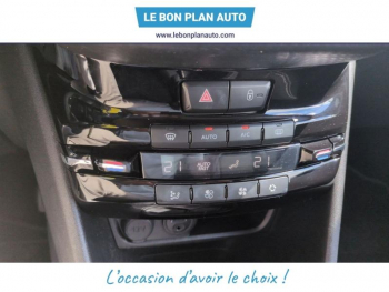 Photo 19 du bon plan PEUGEOT 208 1.2 PureTech 82ch Allure 3p occasion à 5290 €