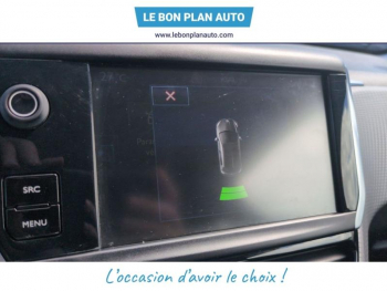 Photo 22 du bon plan PEUGEOT 208 1.2 PureTech 82ch Allure 3p occasion à 5290 €