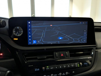 Photo 6 du bon plan LEXUS ES 300h Business MY23 occasion à 42900 €