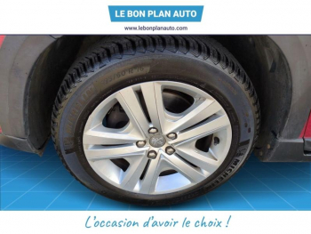 Photo 13 du bon plan PEUGEOT 2008 1.2 PureTech 110ch E6.c Signature S&S EAT6 occasion à 9390 €
