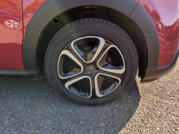 Photo 10 du bon plan CITROEN C3 1.2 PureTech 110ch S&S Shine occasion à 8890 €