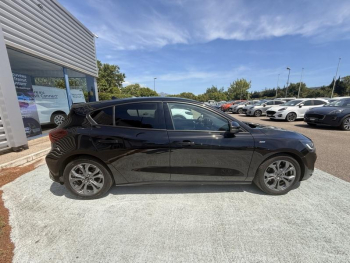 Photo 3 du bon plan FORD Focus 1.0 Flexifuel mHEV 125ch ST-Line X occasion à 20989 €