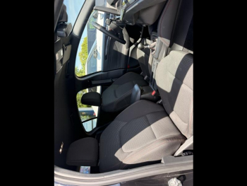 Photo 26 du bon plan FORD Focus 1.0 Flexifuel mHEV 125ch ST-Line X occasion à 20989 €
