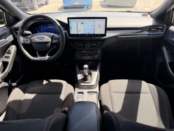Photo 34 du bon plan FORD Focus 1.0 Flexifuel mHEV 125ch ST-Line X occasion à 20989 €