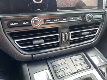Photo 33 du bon plan PORSCHE Macan 3.0 V6 354ch S PDK occasion à 50490 €