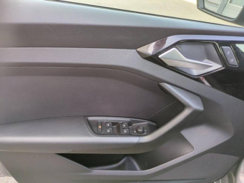 Photo 18 du bon plan AUDI A1 Sportback 30 TFSI 110ch S line S tronic 7 occasion à 22990 €