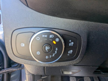 Photo 13 du bon plan FORD Fiesta 1.0 Flexifuel 95ch ST-Line 5p occasion à 16350 €
