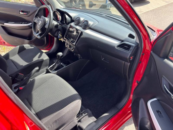 Photo 11 du bon plan SUZUKI Swift 1.2 Dualjet Hybrid 83ch Privilège Auto occasion à 11990 €