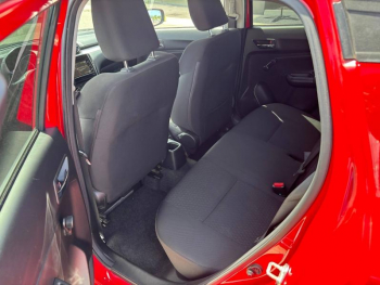 Photo 17 du bon plan SUZUKI Swift 1.2 Dualjet Hybrid 83ch Privilège Auto occasion à 11990 €