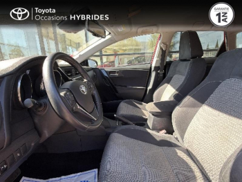 Photo 11 du bon plan TOYOTA Auris Touring Sports HSD 136h Collection RC18 occasion à 15490 €
